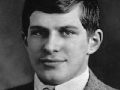 William James Sidis (IQ: 250-300)