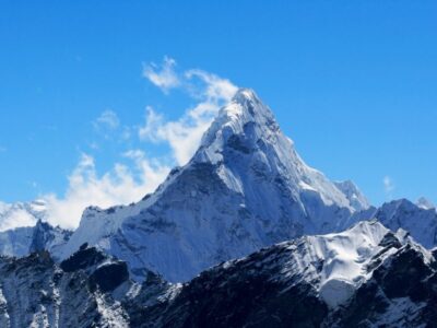 Mount Everest (8848 m)