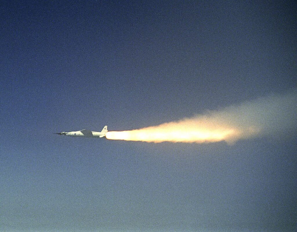 10 Snelste Vliegtuigen ter Wereld (Militair en Experimenteel)
