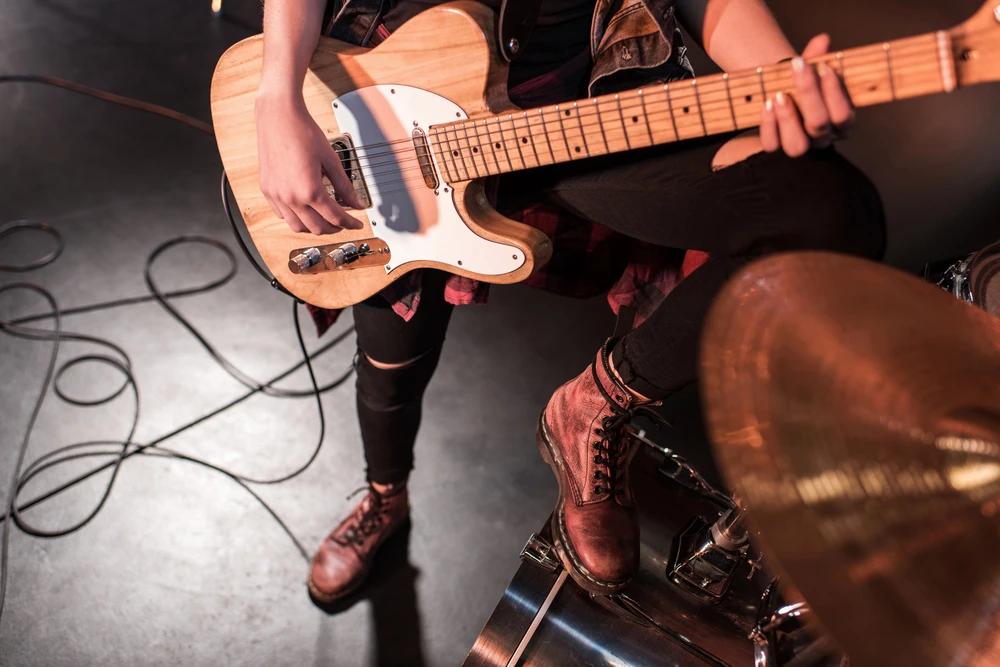 Top 10 Meest Herkenbare Gitaar-Intro’s Ooit